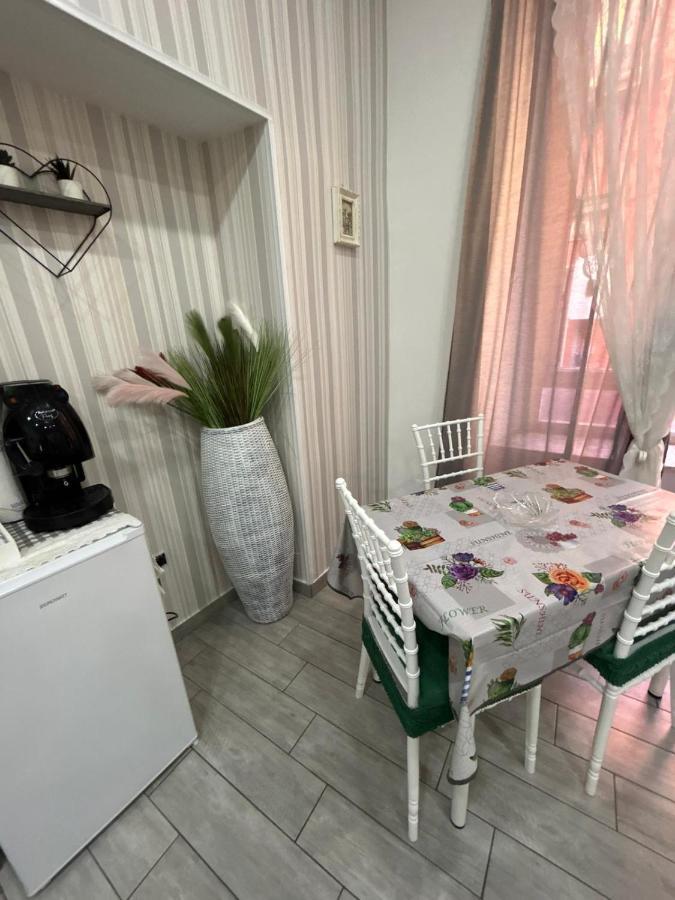 Hotel Cuore Di Napoli Zewnętrze zdjęcie